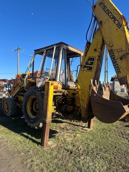 Buldoexcavator JCB 3CX-4