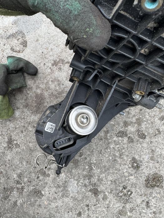 Всмукателен колектор за Mercedes  с ОМ651 2.2 CDI