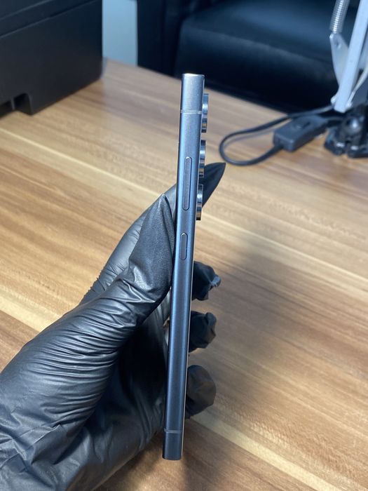 Samsung Galaxy S24 Ultra • 1 TB • Mint