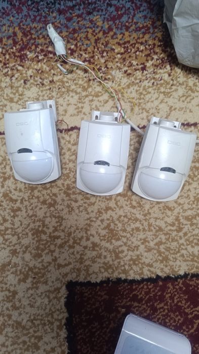 Vând sistem alarma DSC