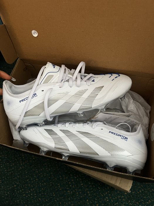 Ghete de fotbal Adidas Predator Pro FG ID3857