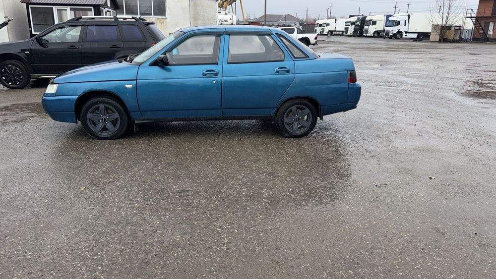 Продам машину ваз.