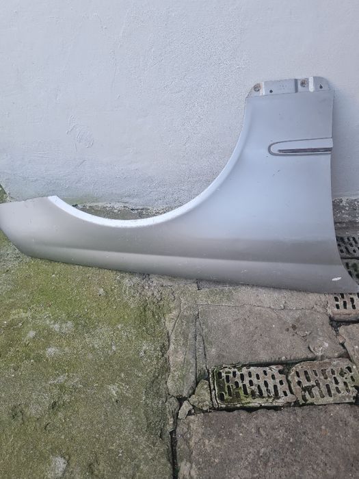 Aripa dreapta Mercedes Kompresor