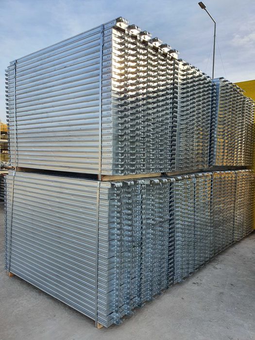 Vindem schela NOUA model italian cu panouri zincate, schela Galati