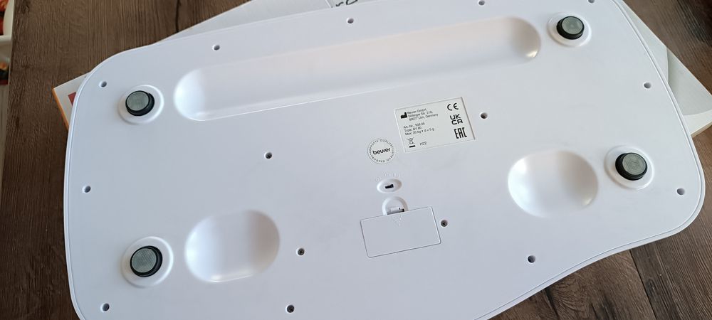 Продам весы для новорожденных