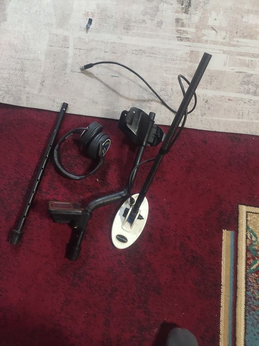 Металлоискатель Gold Kruser