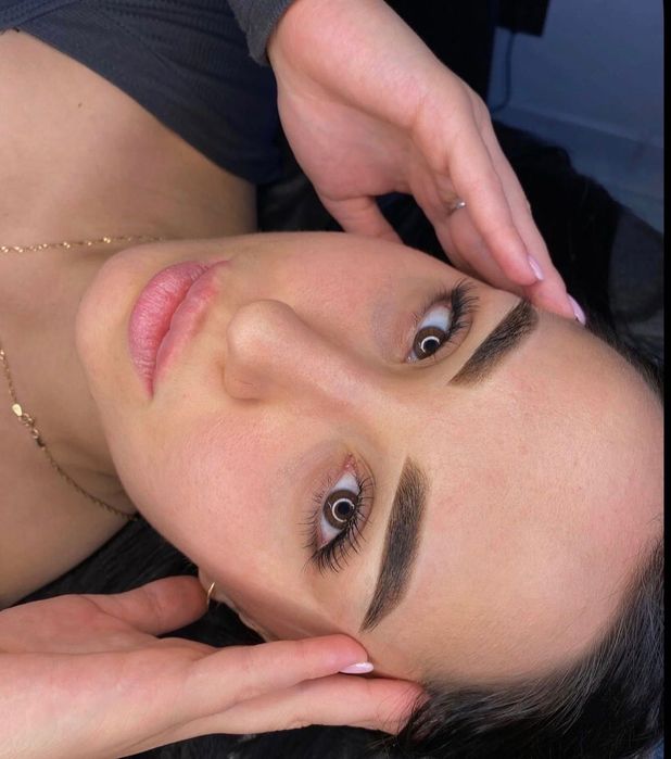 Micropigmentare sprâncene și buze