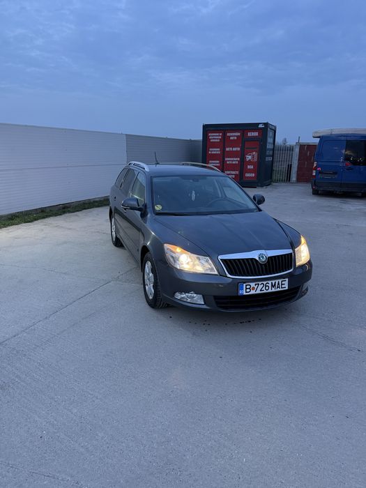 SKODA Octavia 2011 — imagine 3