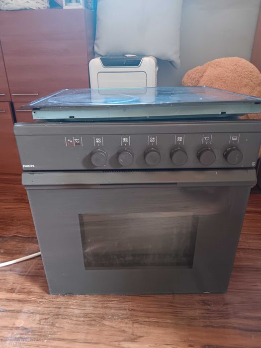 Plita incorporata cu cuptor si clima portabila