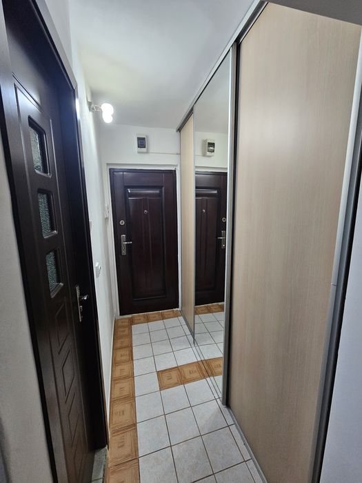 PF - închiriez garsonieră 280€ începând cu data de 15 noiembrie