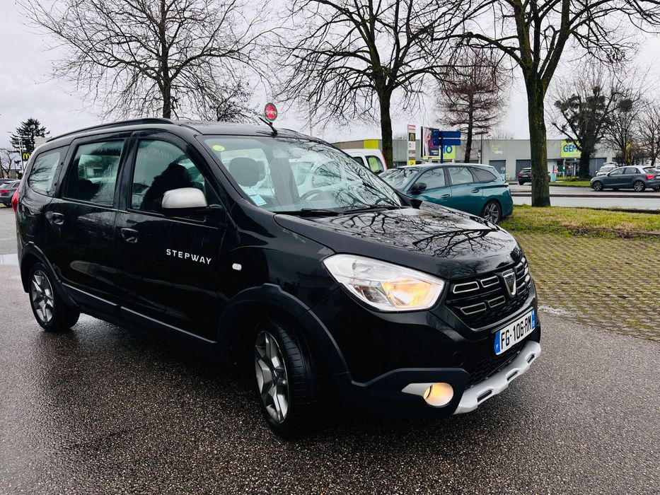 Dacia Lodgy  Stepwat   1.5DCI 116HP 7locuri
