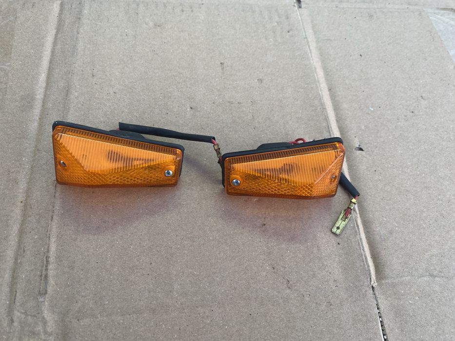 semnal semnale semnalizatoare lampa aripa Dacia 1300 1310 Aro noi cn3