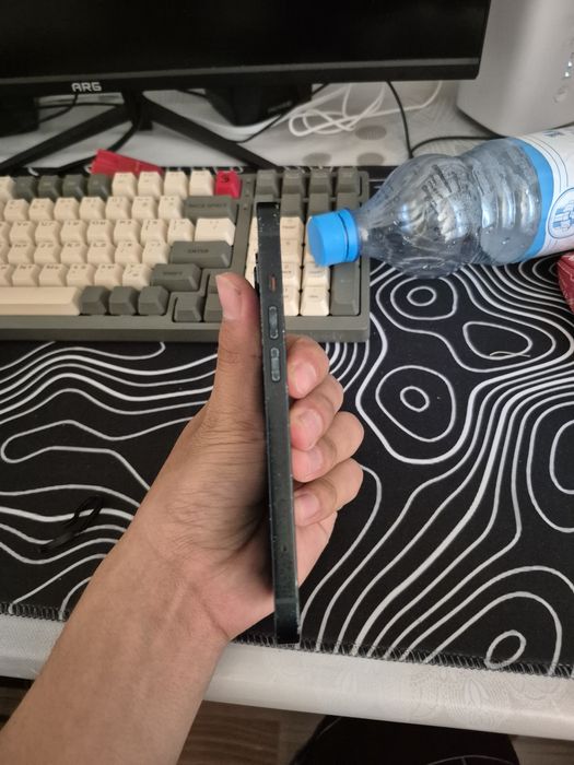 Продам Iphone 13 256 GB