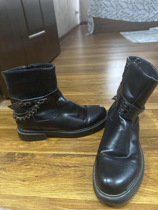 Утепленные полусапожки