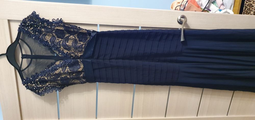 Платье вечернее               .