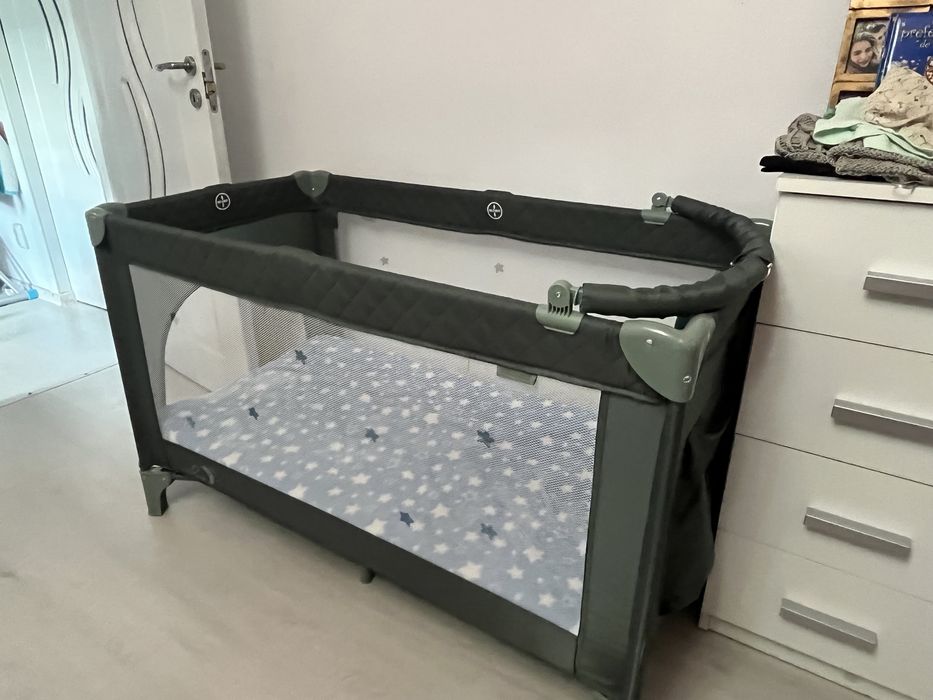 Vând  pătuț bebe
