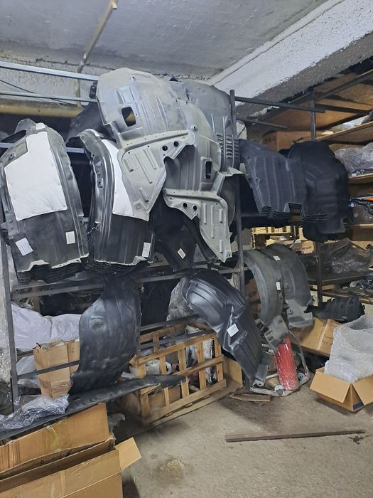 Подкрылки для Toyota