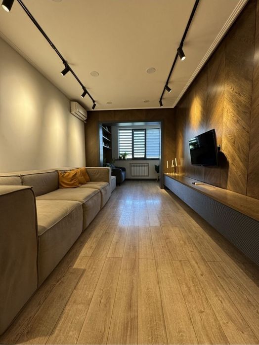 Феруза 3-ком евроремонт 2х6