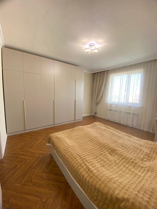 Продам трёхкомнатную квартиру