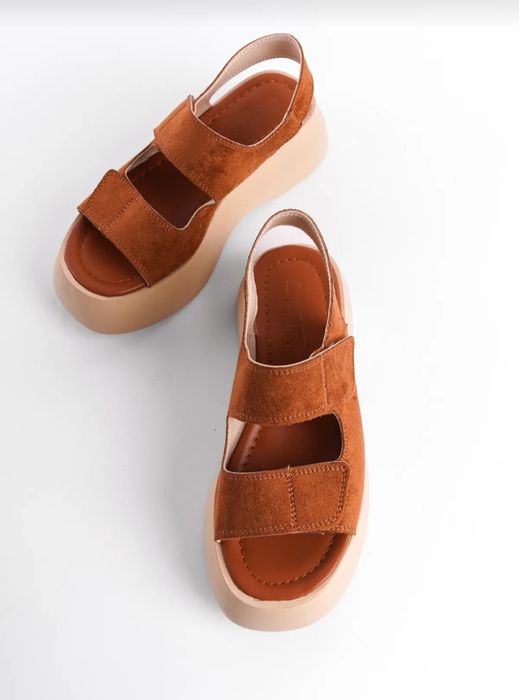 Велурени сандали Riccon