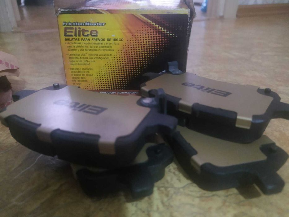 Продам колодки новые на Опель