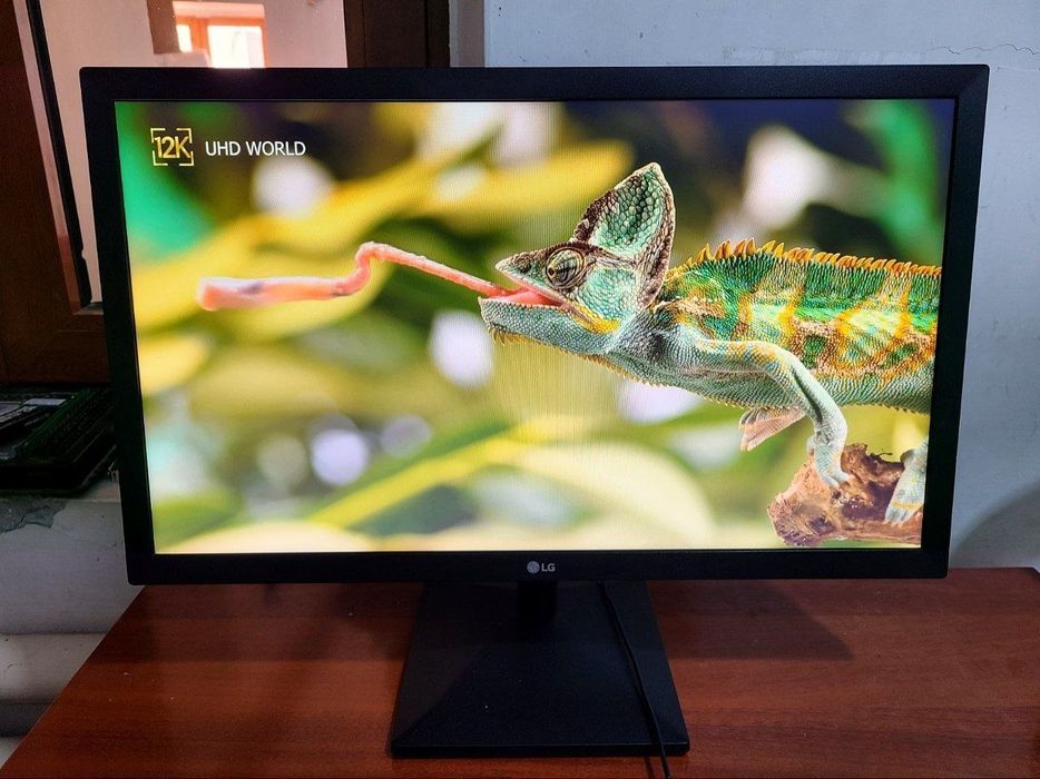 4 ta kompyuter bor barchasini holati zo'r talabga javob beradi
