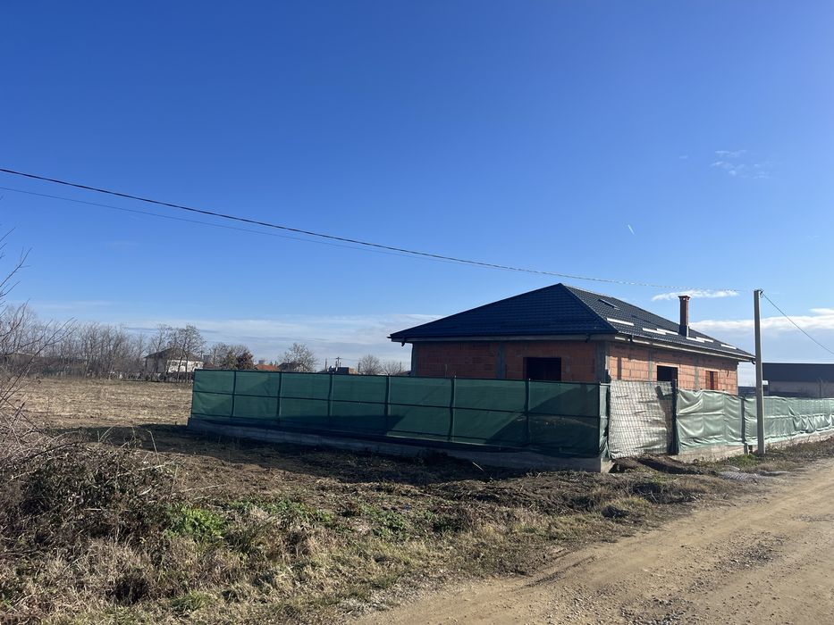 Teren Bradu 574 mp intravilan | utilități aproape | ideal casă sau investitie !