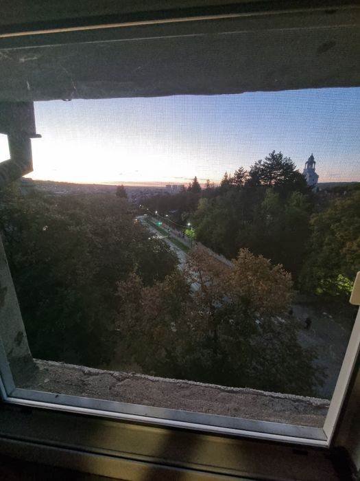 Продава се Ателие в Разград, Варош - 37 кв.м за 393 €/кв.м - Снимка #11