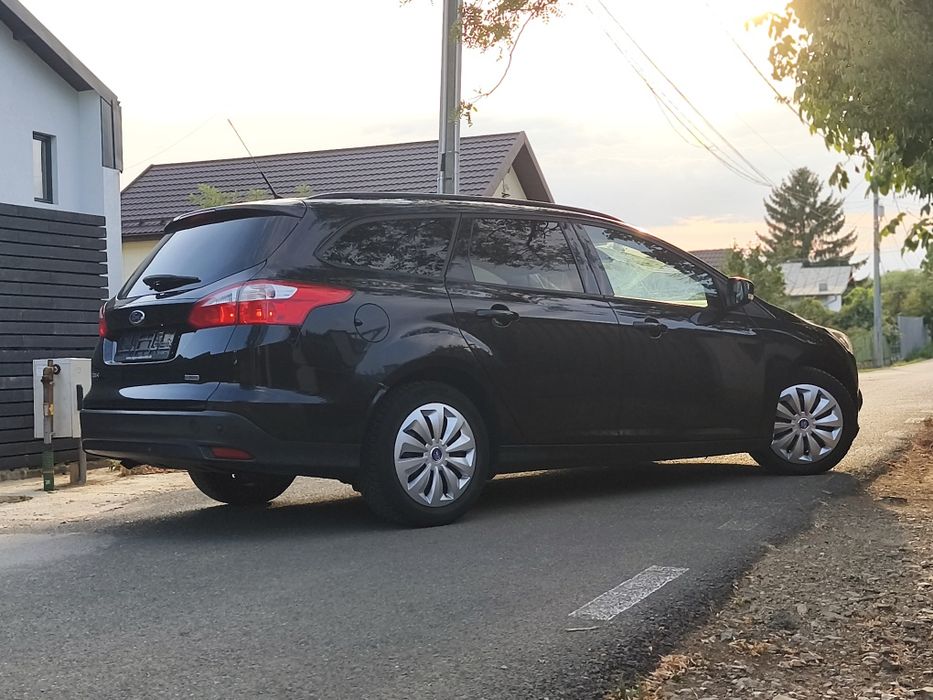 Ford focus 3 1.6tdci /Climă/2012
