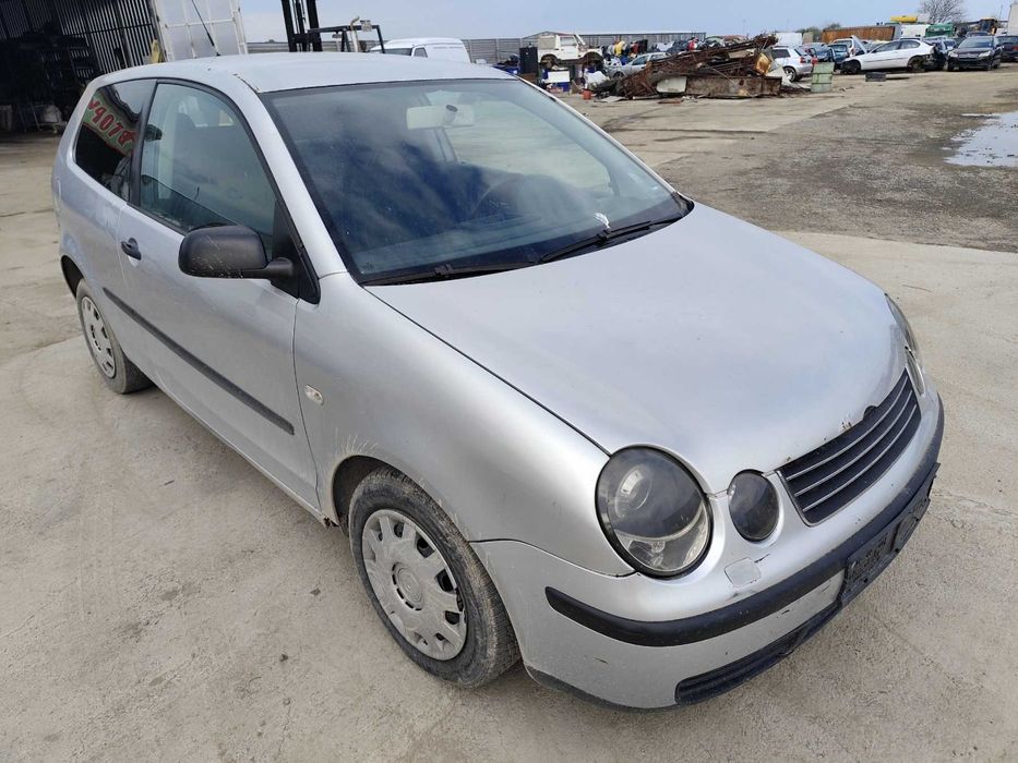 VW Polo 1.4TDI - 75к.с  - 2003г. на части
