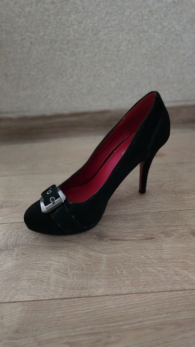 Дамски обувки -номер 39