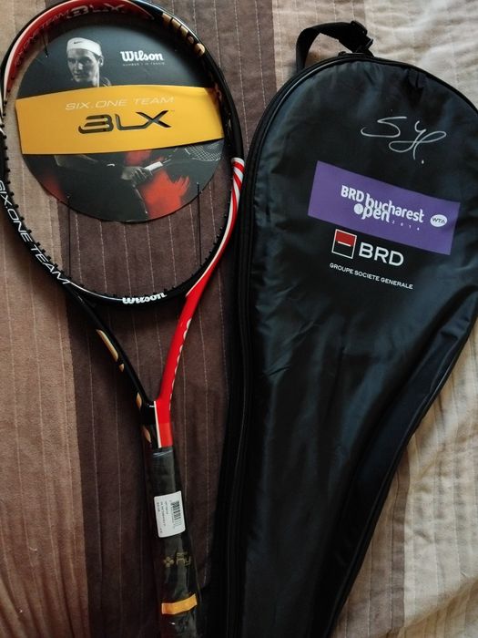 Racheta Wilson six one team semnata de simona halep