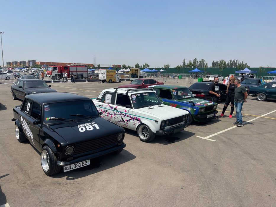 Vaz 21011 hoonigan Drift