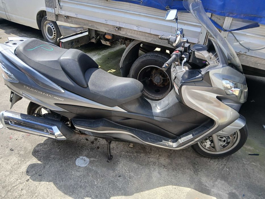 Suzuki Burgman 400