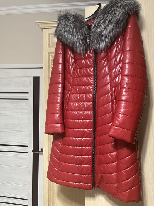 Продам зимнюю эко-куртку.