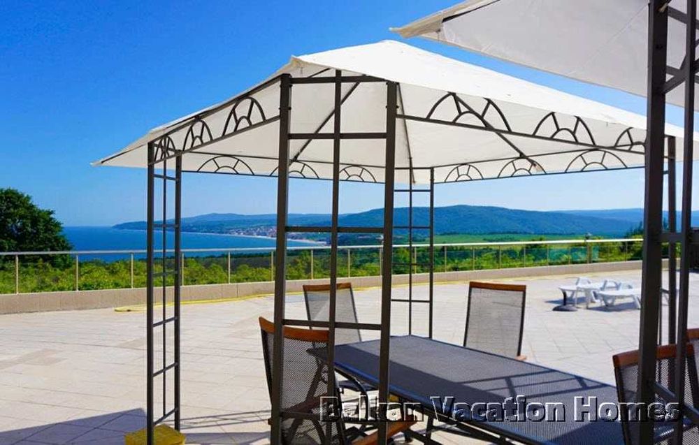 Продава се Двустаен апартамент в Бяла - 96 кв.м за 740 €/кв.м - Снимка #17