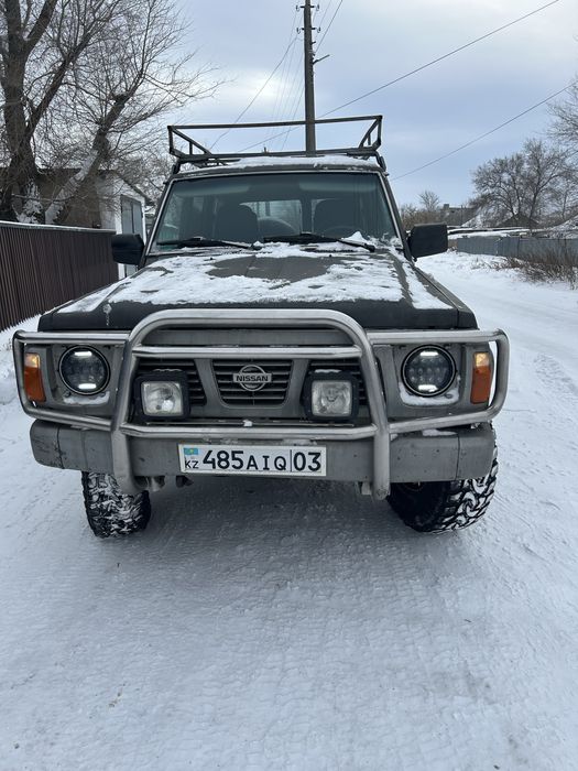 Нисан патрол У 60