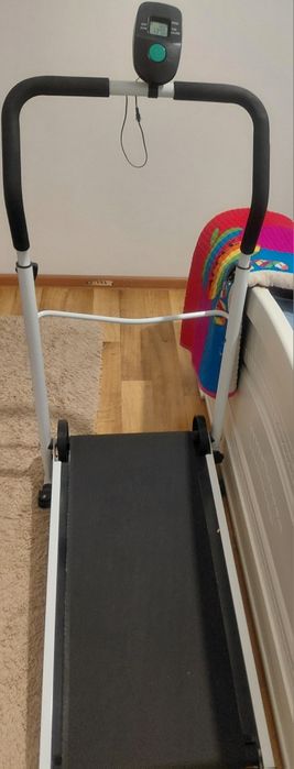 Продаётся механическая беговая дорожка