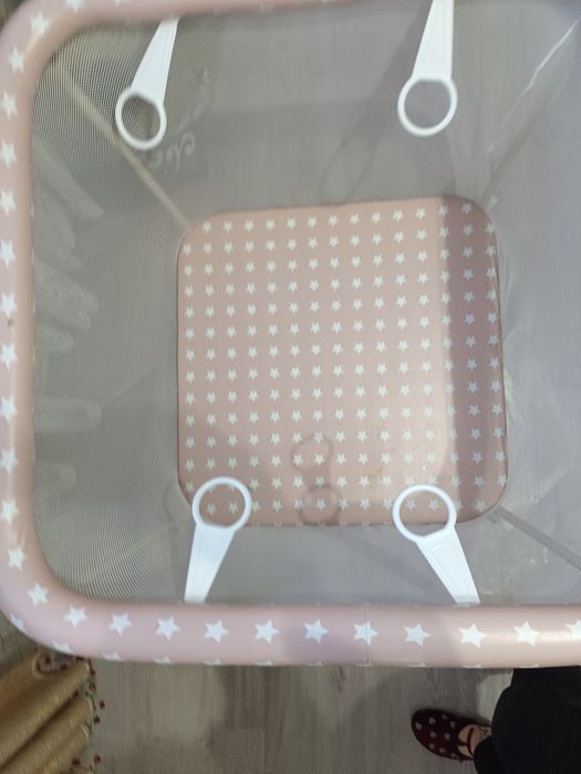 Продам манеж игровой