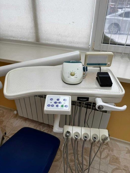 Продам стоматологическое кресло