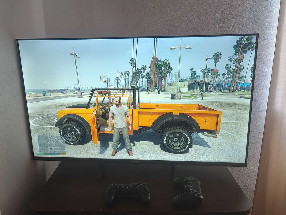 Vând consolă PS 4