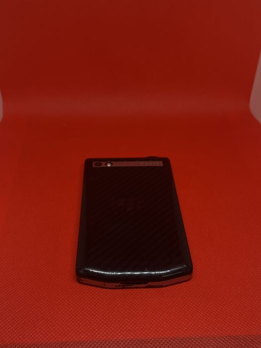 Balckberry Porche Design P’9983