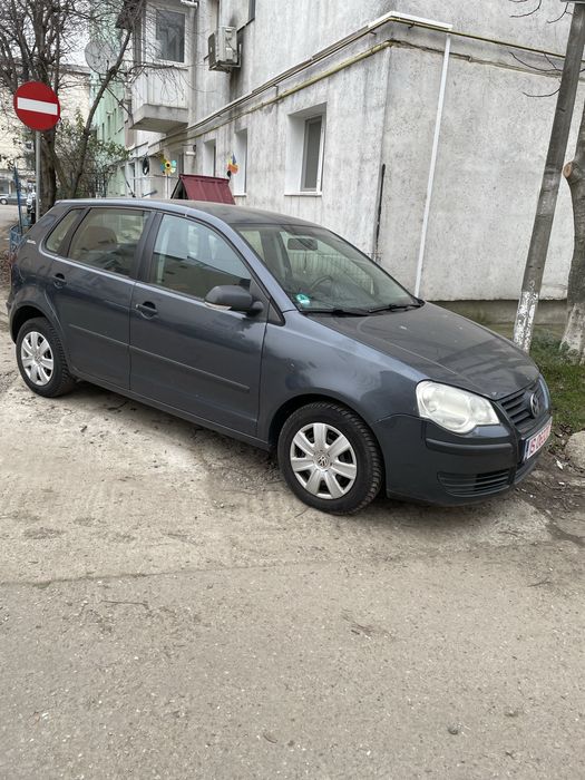 Volkswagen Polo benzina 1.2 an 2007 manual adus recent din Germania