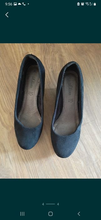 Обувки на платформа.  Черни, велурени