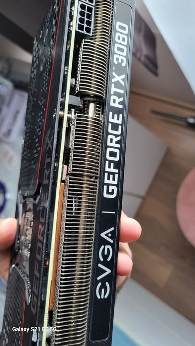 NVIDIA 3080 и AMD 5700