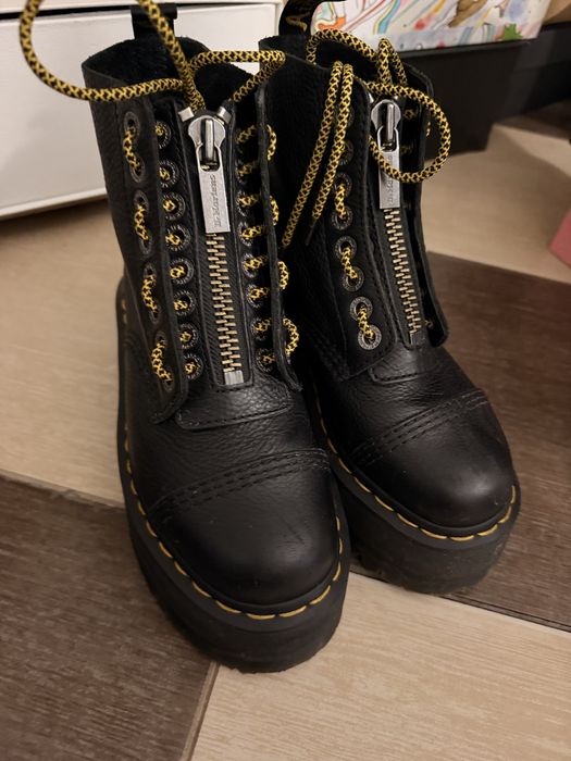 Bocanci Dr. Martens