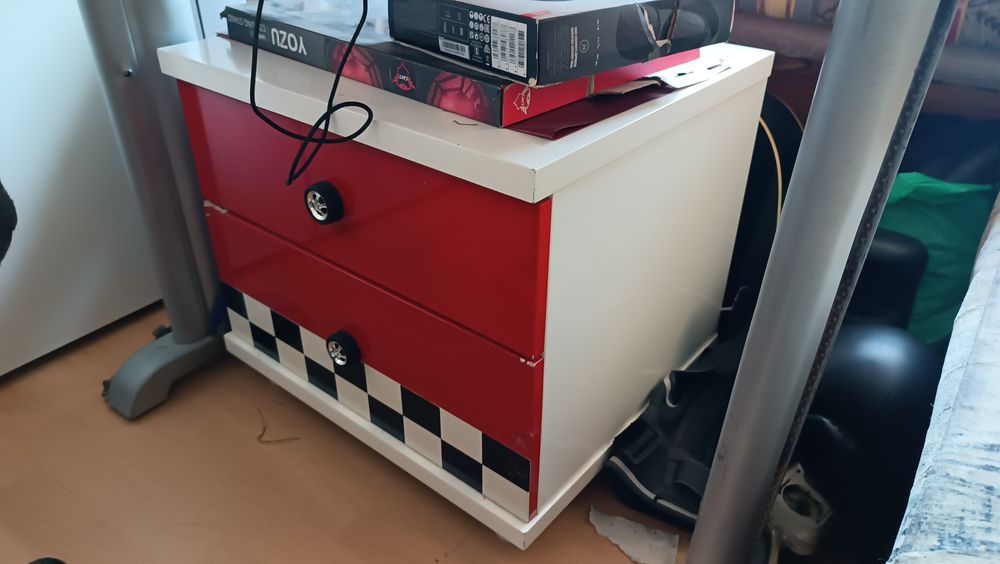 Шкафчик стильный / шкаф детский