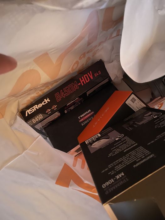 Компьютер r5 5600x rtx5050 в полном комплекте