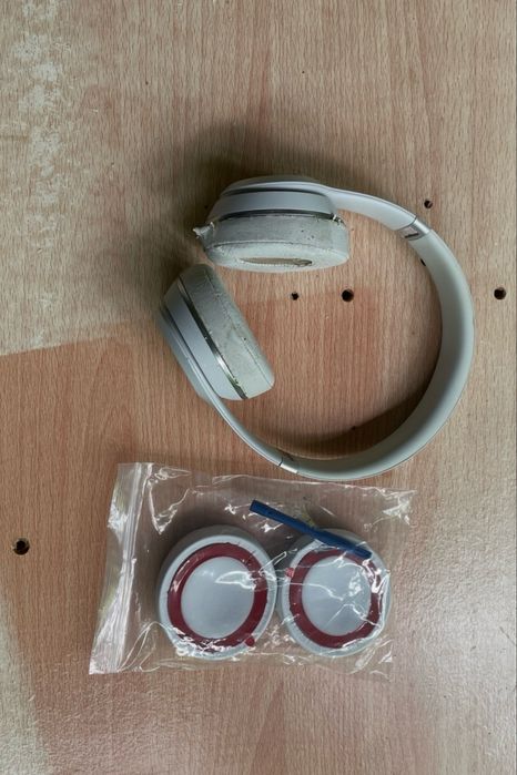 Beats Solo 3 wireless albe