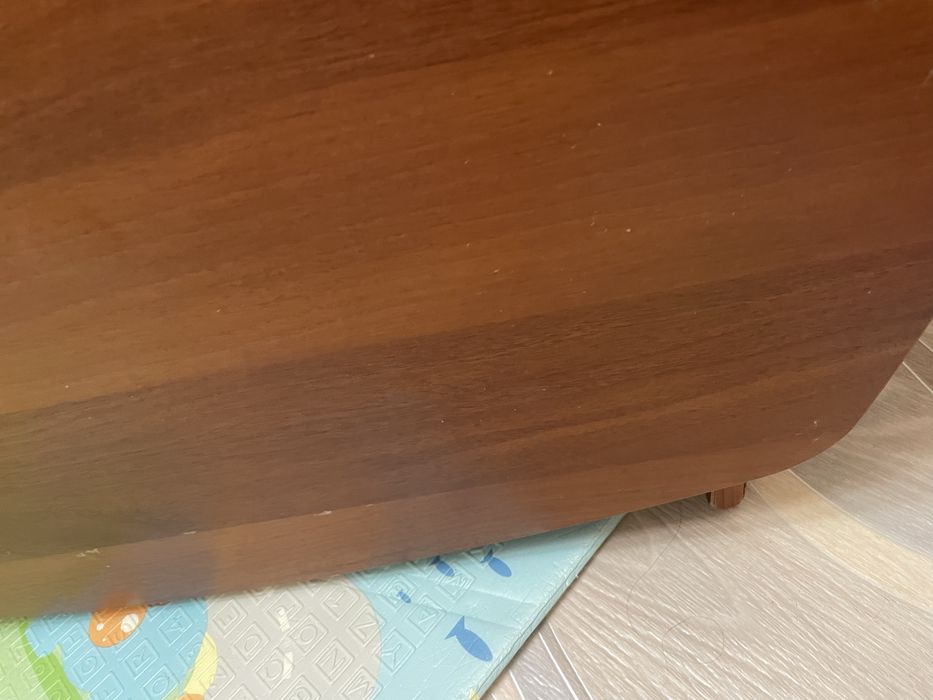 Стол раскладной.